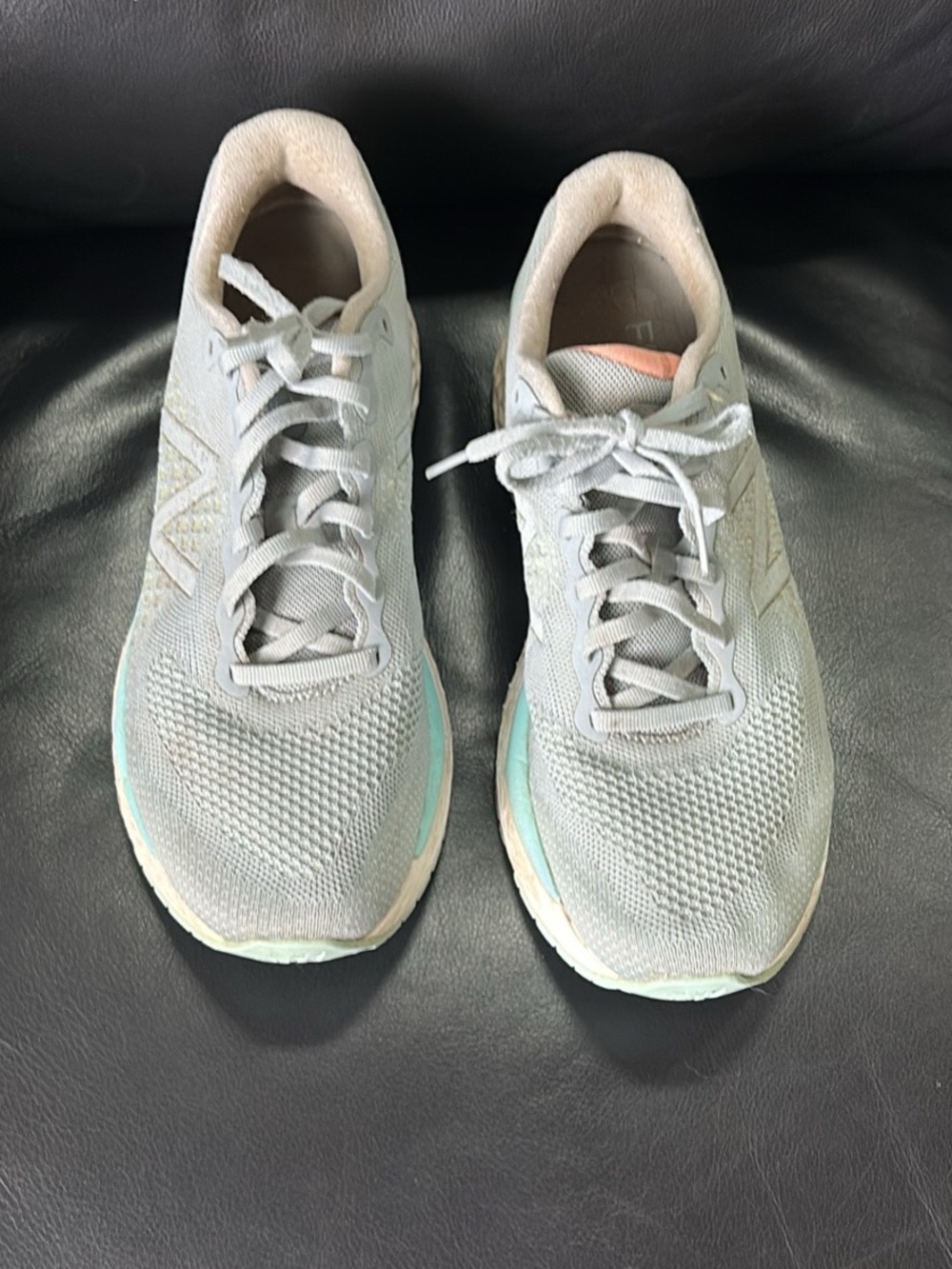 Women’s New Balance, sz 11 Light Gray Women's Running Sneakers with Mint Accents